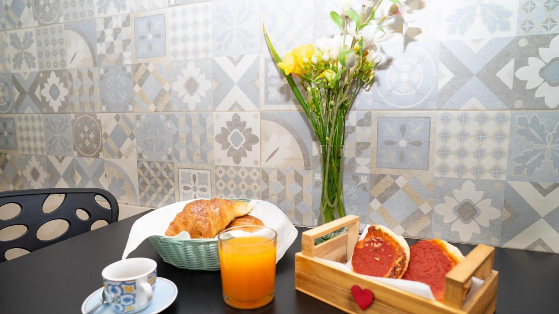 Comfort And Metro 2 Steps Away, Perfect For 3 Guests Rome Apartment