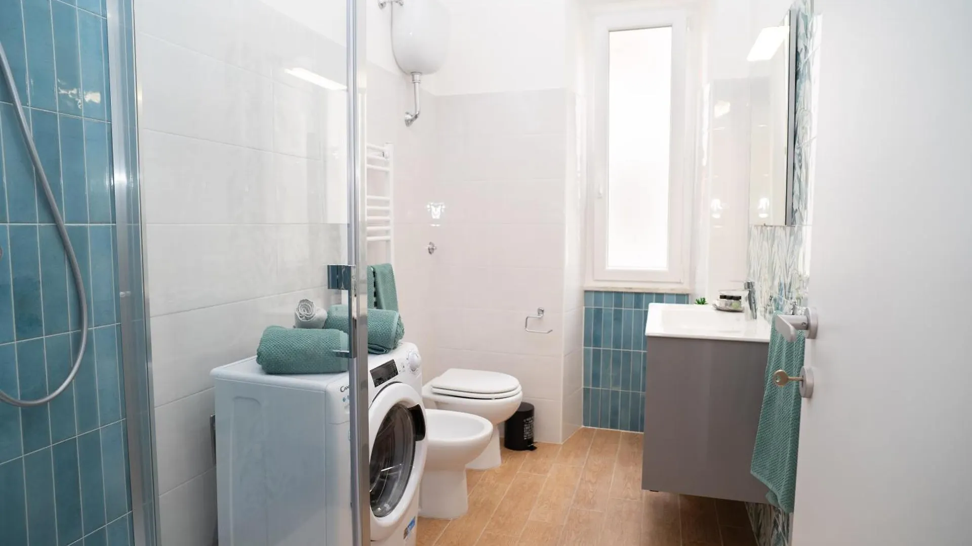 Apartment Comfort And Metro 2 Steps Away, Perfect For 3 Guests Rome Italy