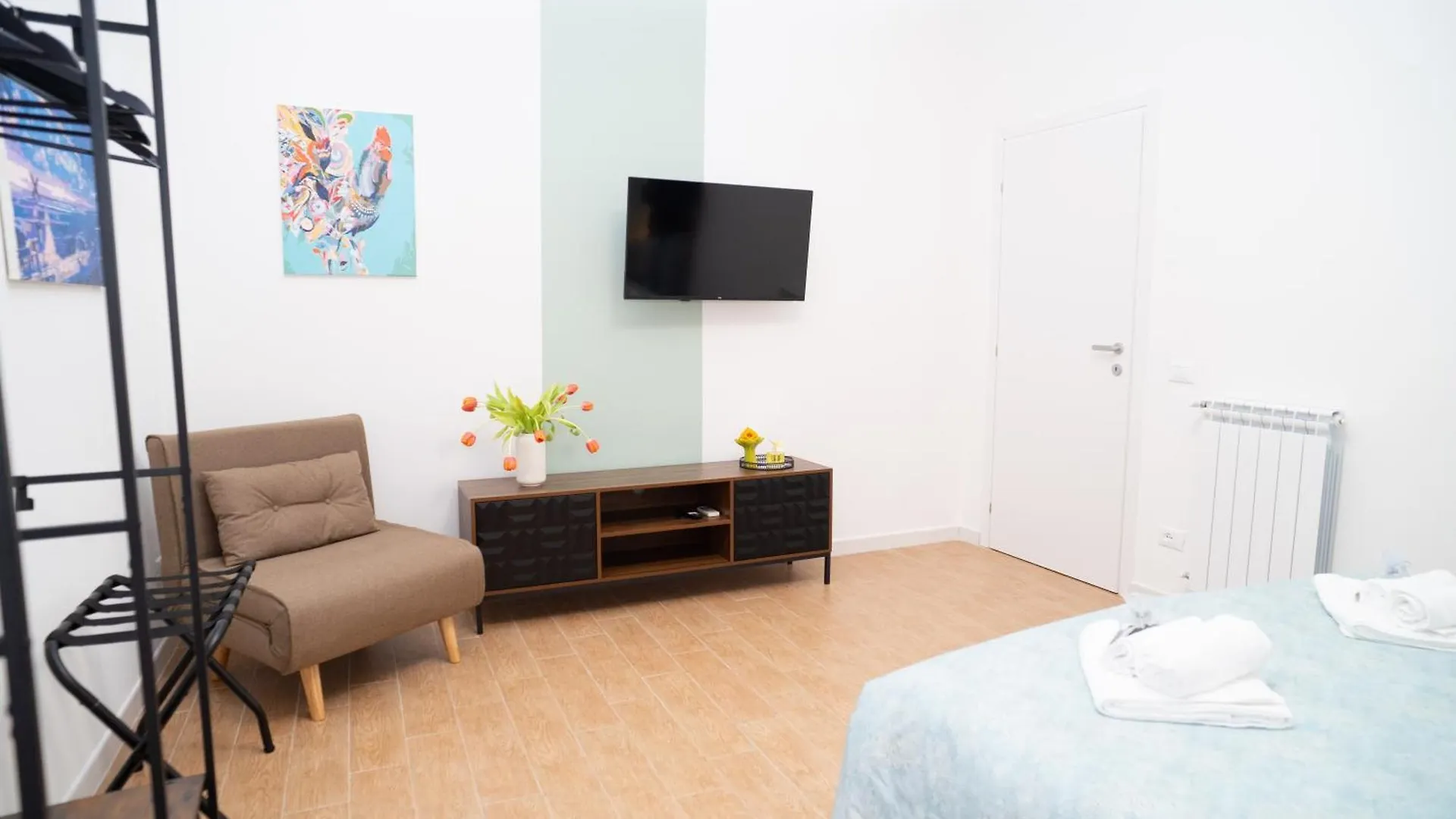 Comfort And Metro 2 Steps Away, Perfect For 3 Guests Rome