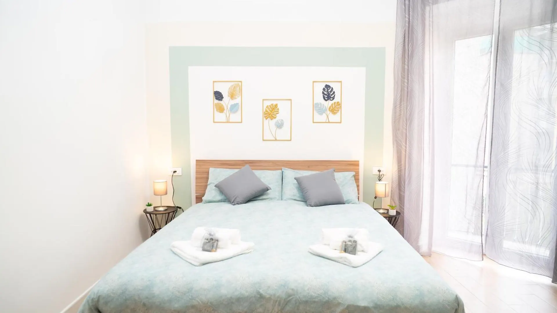 Apartment Comfort And Metro 2 Steps Away, Perfect For 3 Guests Rome